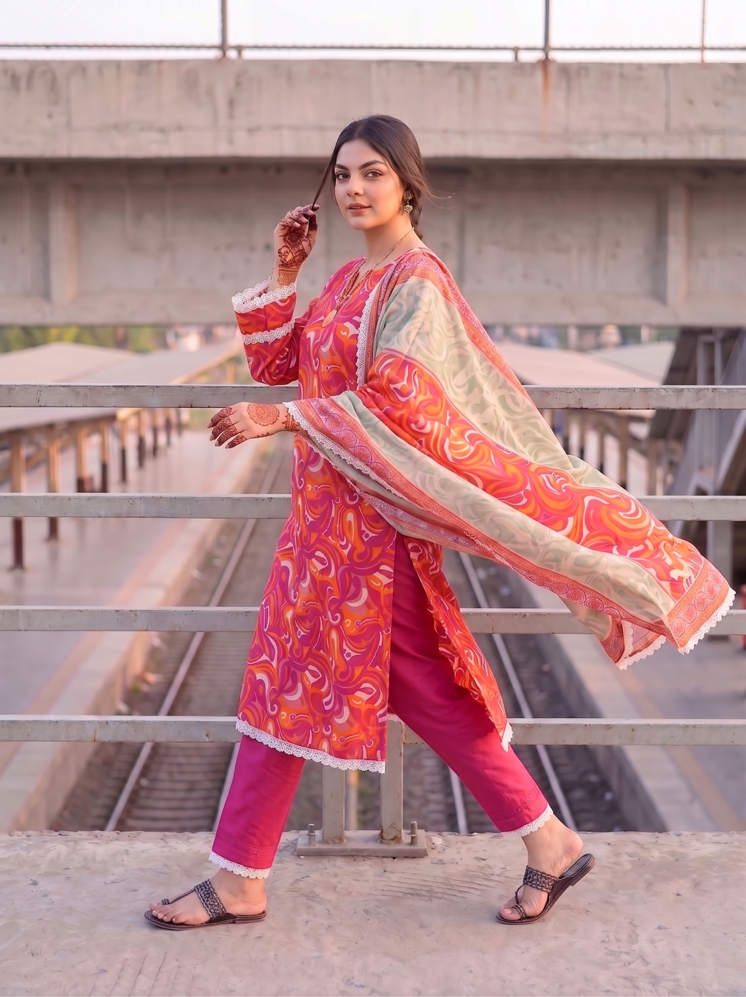 3 Pcs Lawn Unstitched Suit 15
