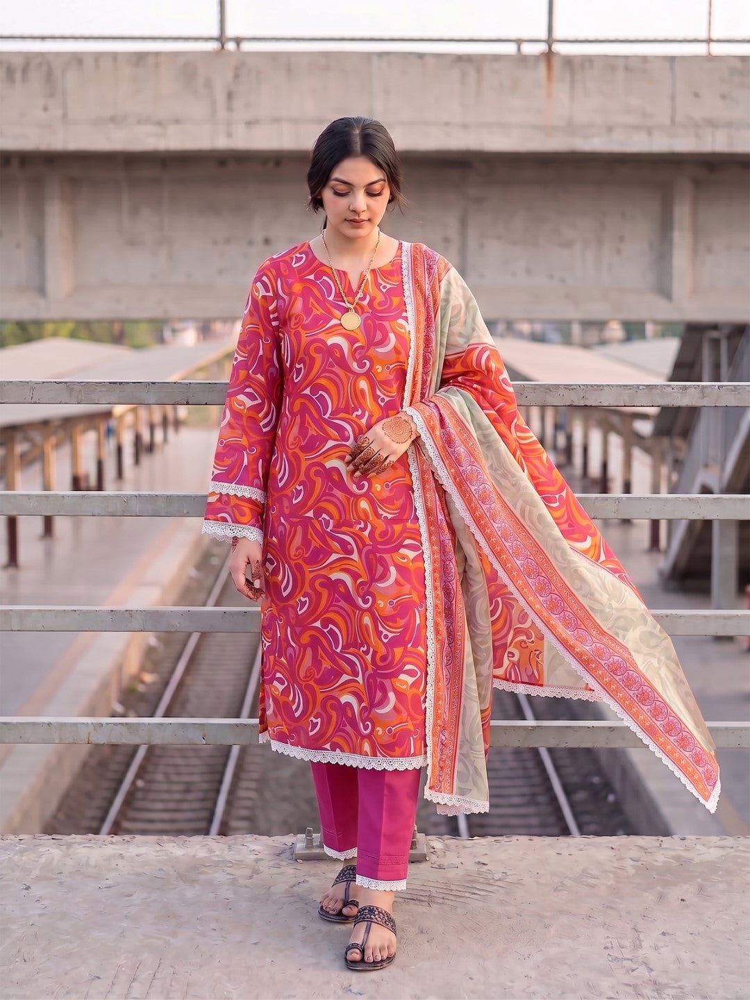 3 Pcs Lawn Unstitched Suit 15
