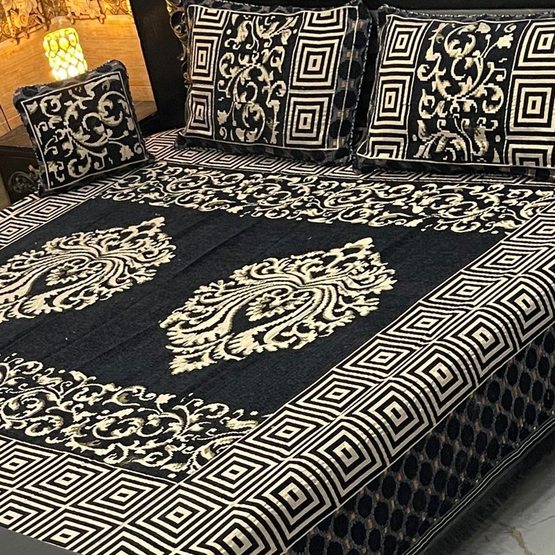 Jacquard Velvet 4-Piece Fancy Bedsheet Set 17