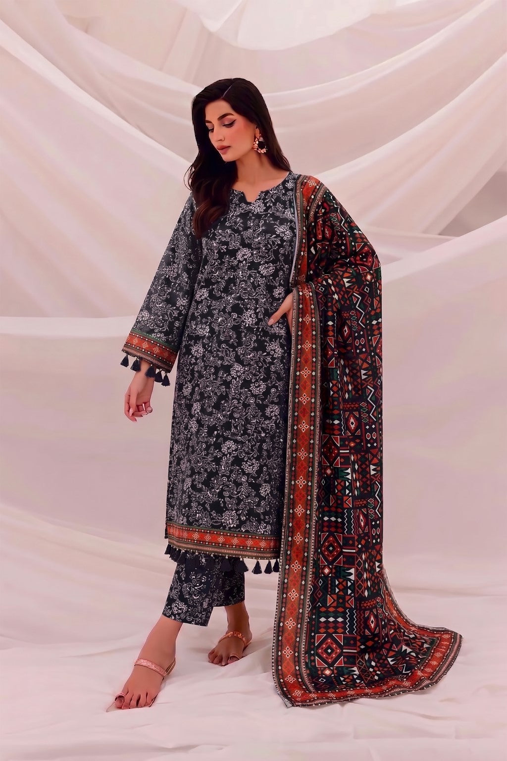 3 Pcs Lawn Unstitched Suit 517