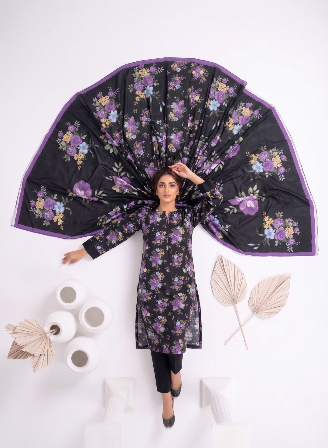 3 Pcs Lawn Unstitched Suit 28
