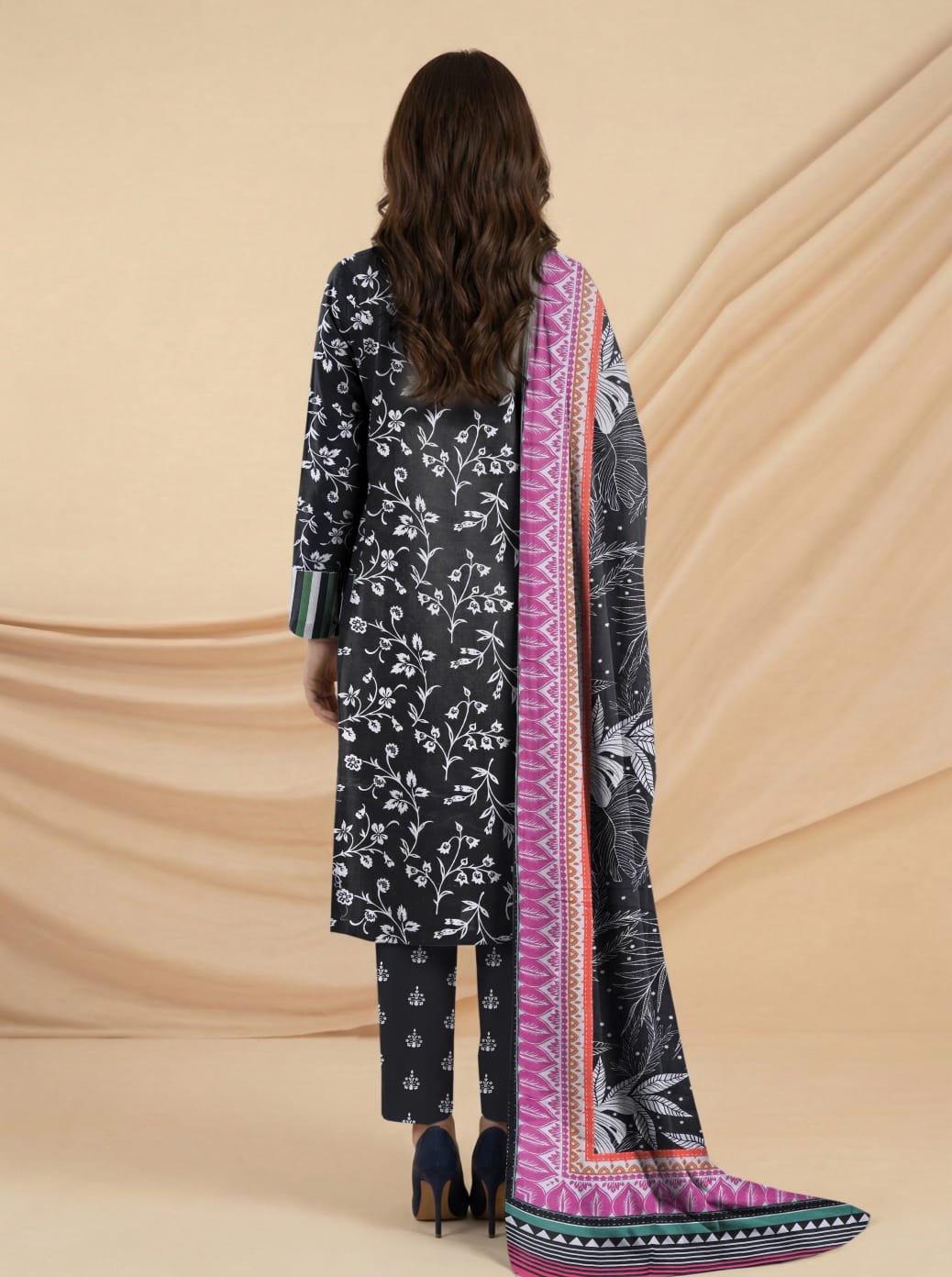 3 Pcs Lawn Unstitched Suit 536