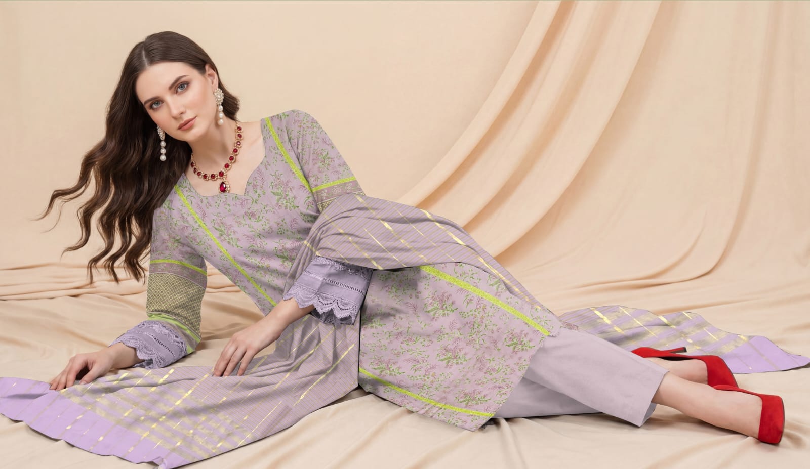 3 Pcs Lawn Unstitched Suit 541
