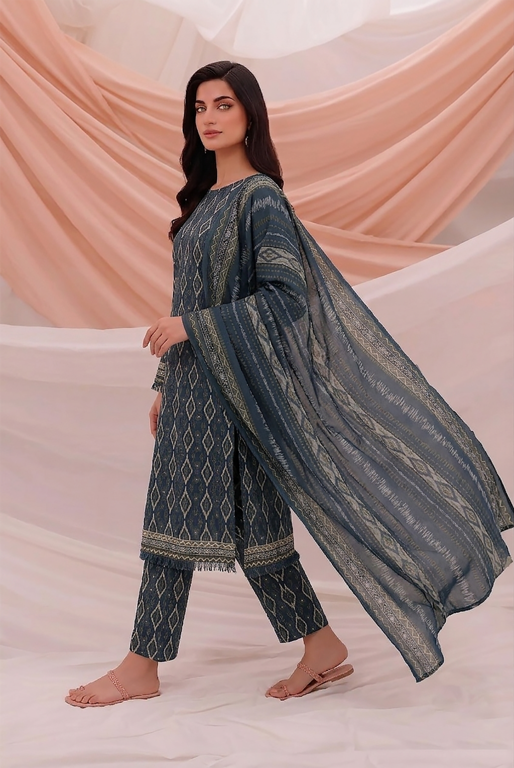 3 Pcs Lawn Unstitched Suit 506