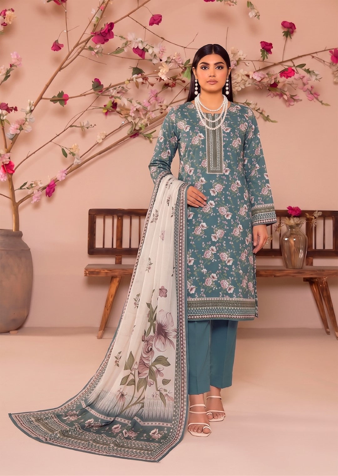 3 Pcs Lawn Unstitched Suit 581