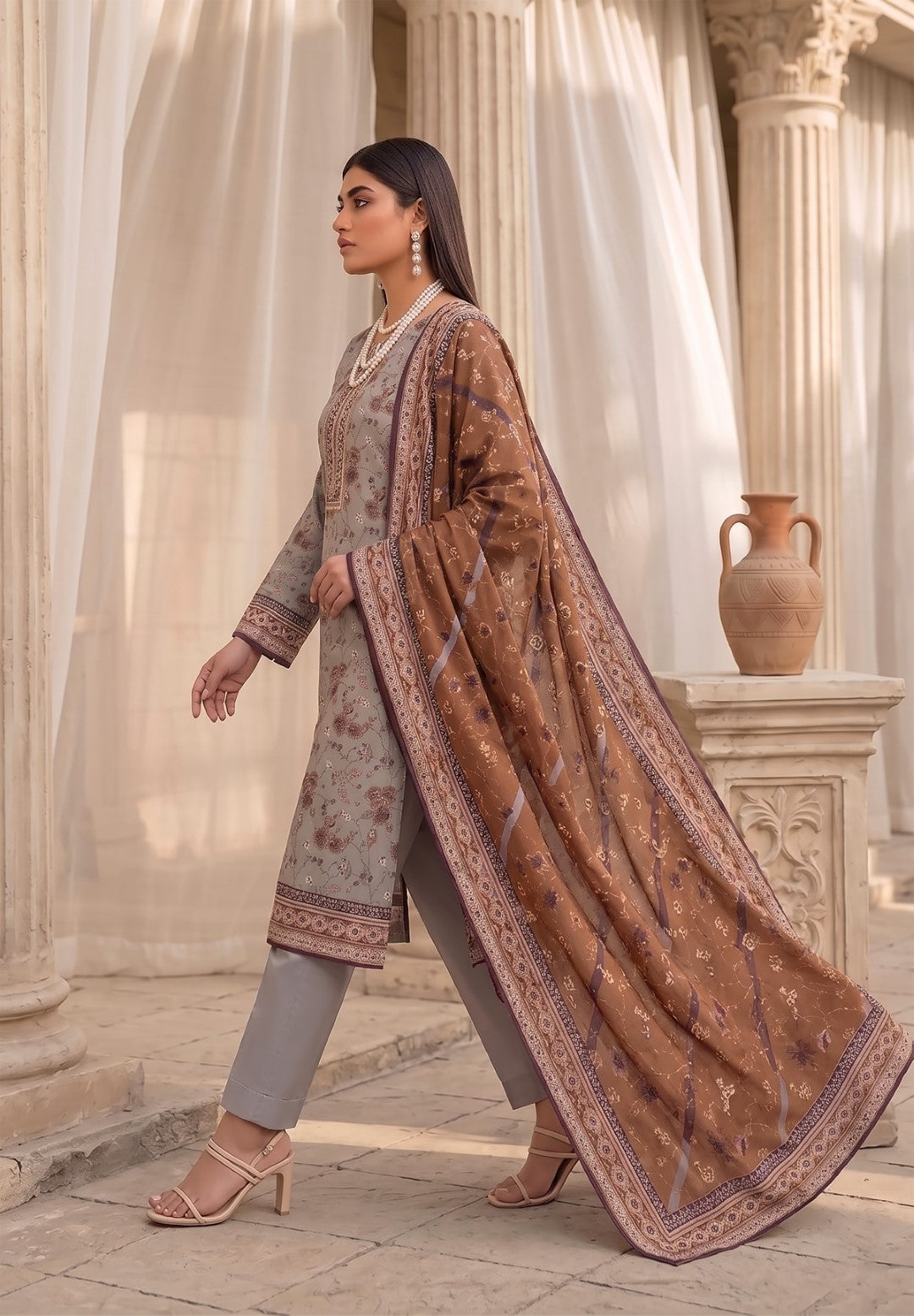 3 Pcs Lawn Unstitched Suit 595